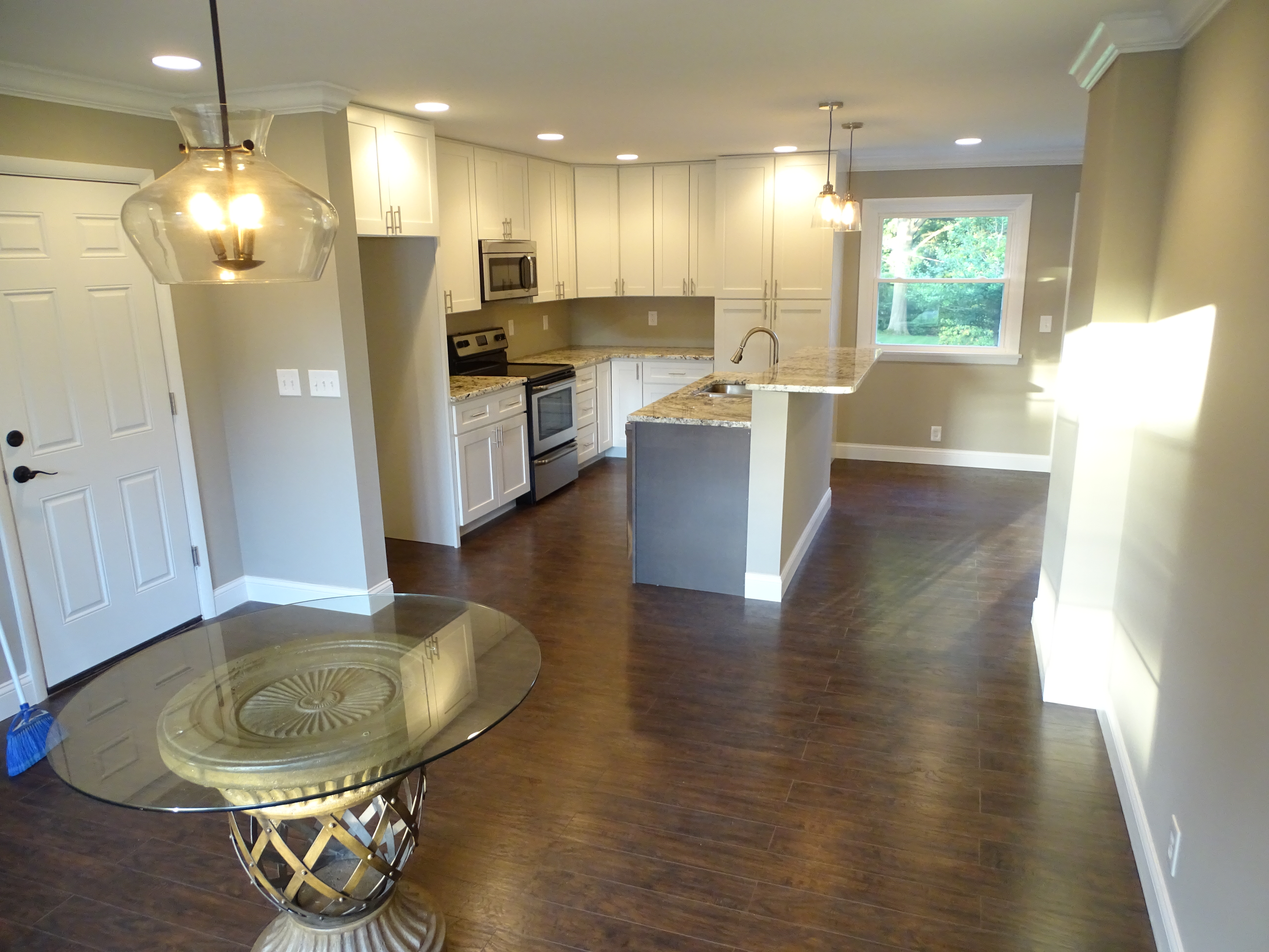 20 Orange Hills - after kitchen